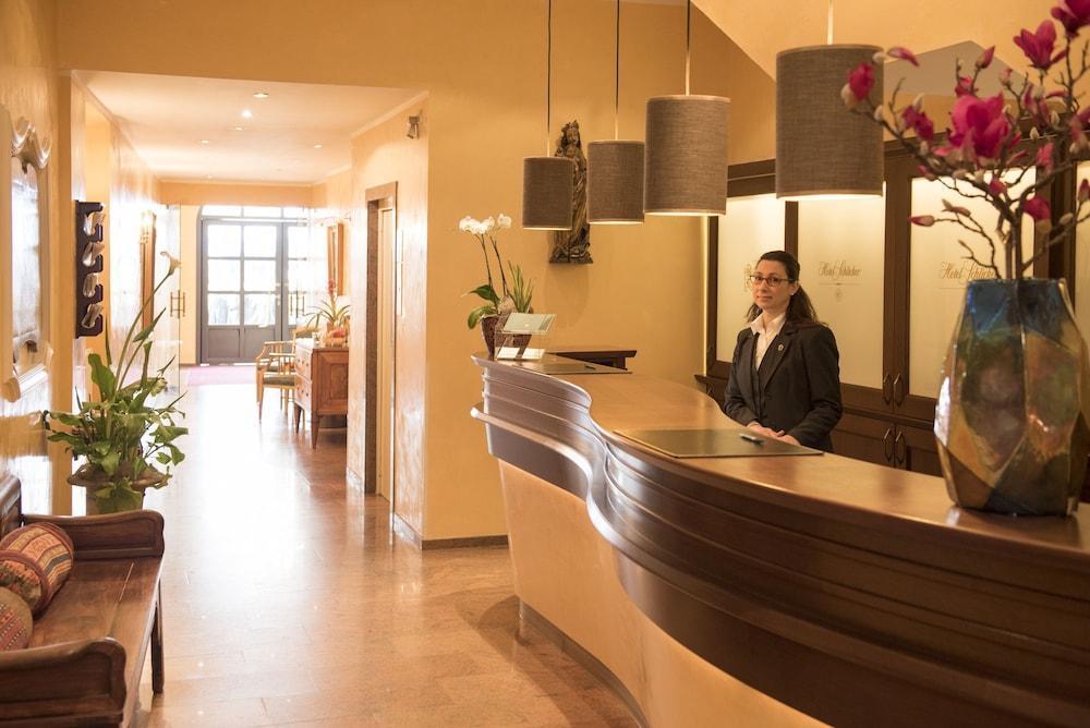 Schlicker Hotel 3*