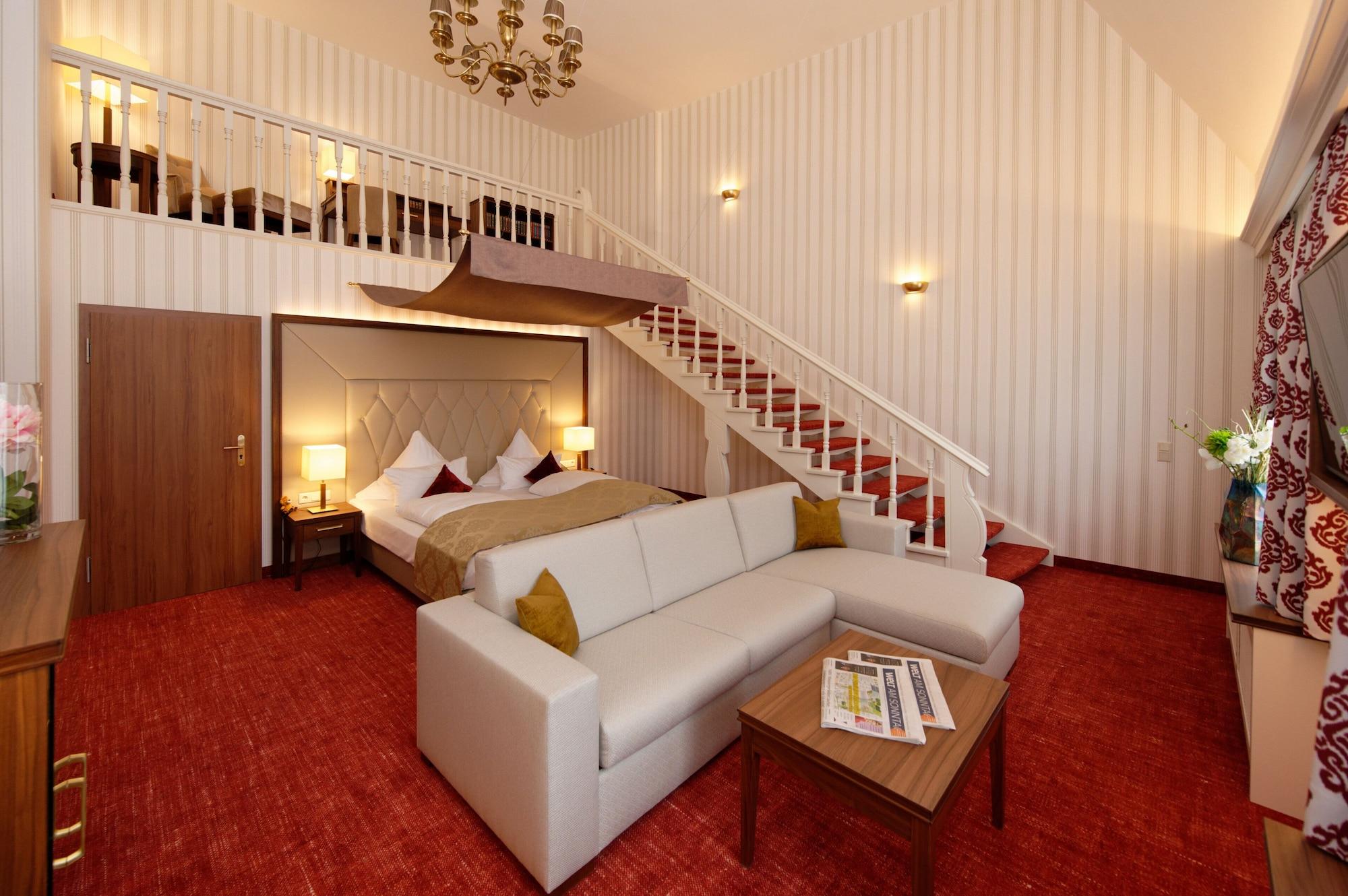 Schlicker Hotel 3*